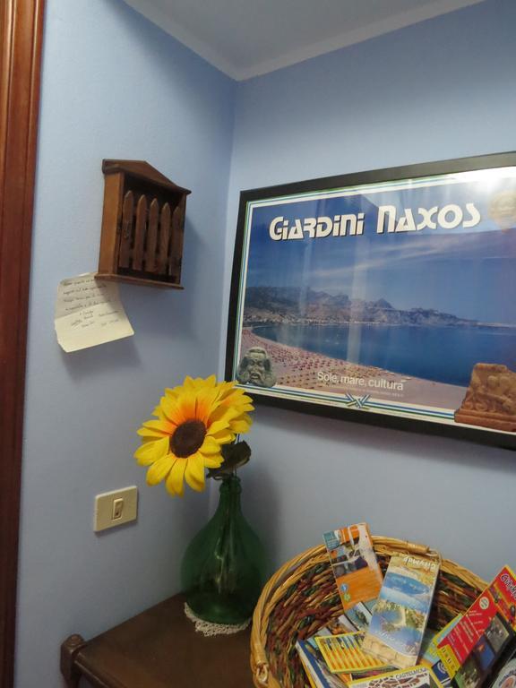 Appartamento Maria Giovanna Giardini Naxos Room photo